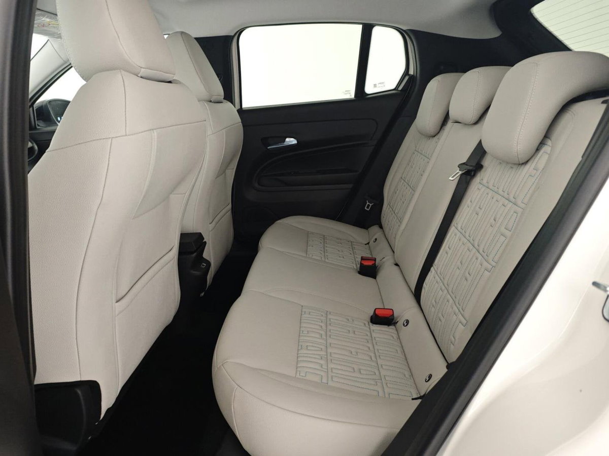 Fiat 600 1.2 hybrid La Prima 110cv auto (12)