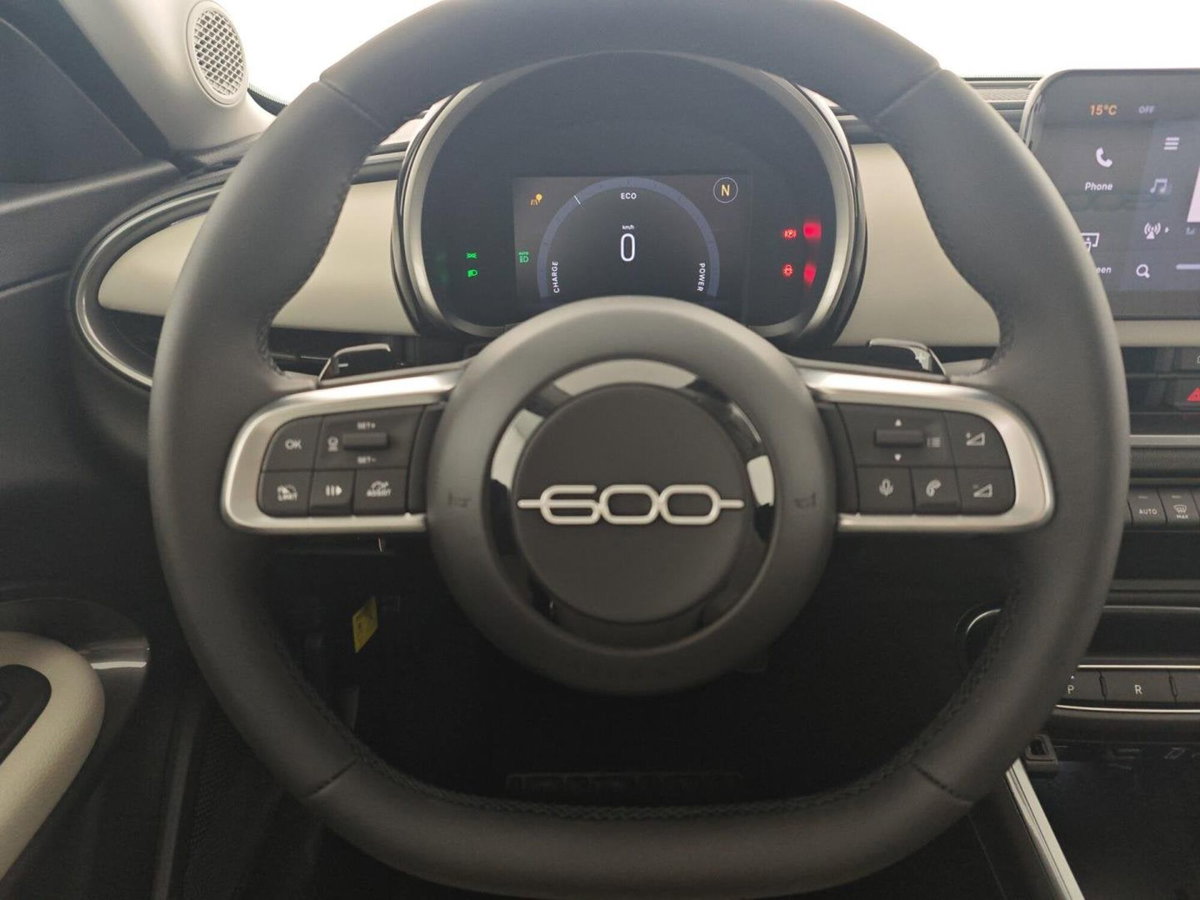 Fiat 600 1.2 hybrid La Prima 110cv auto (19)