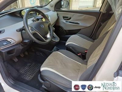 Lancia Ypsilon 1.2 69 CV 5 porte GPL Ecochic Gold (10)