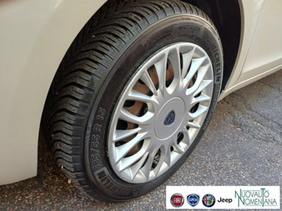 Lancia Ypsilon 1.2 69 CV 5 porte GPL Ecochic Gold (3)