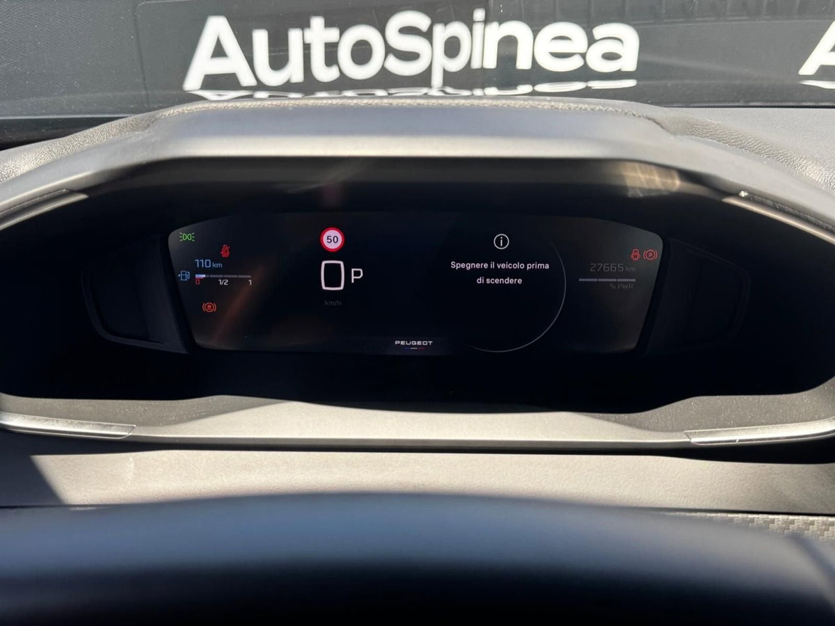 Peugeot 2008 1.2 hybrid Allure 145cv e-dcs6 (8)