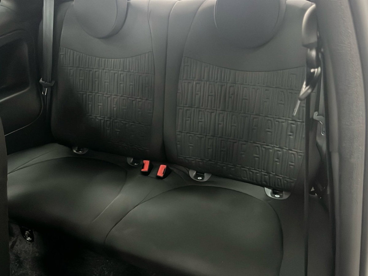 Fiat 500 1.0 Hybrid Cult (12)