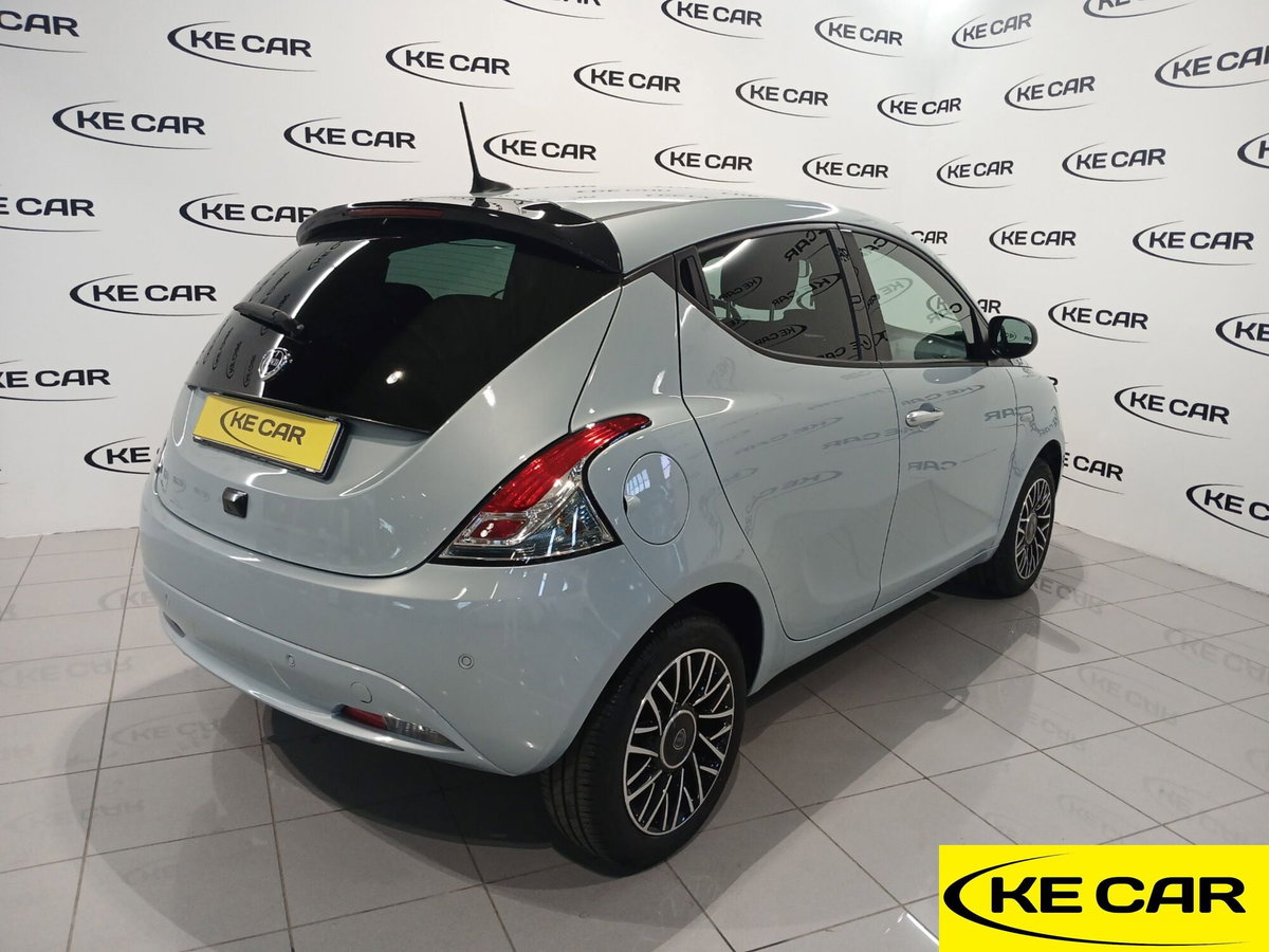 Lancia Ypsilon 1.0 FireFly 5 porte S&S Hybrid Ecochic UnYca (5)