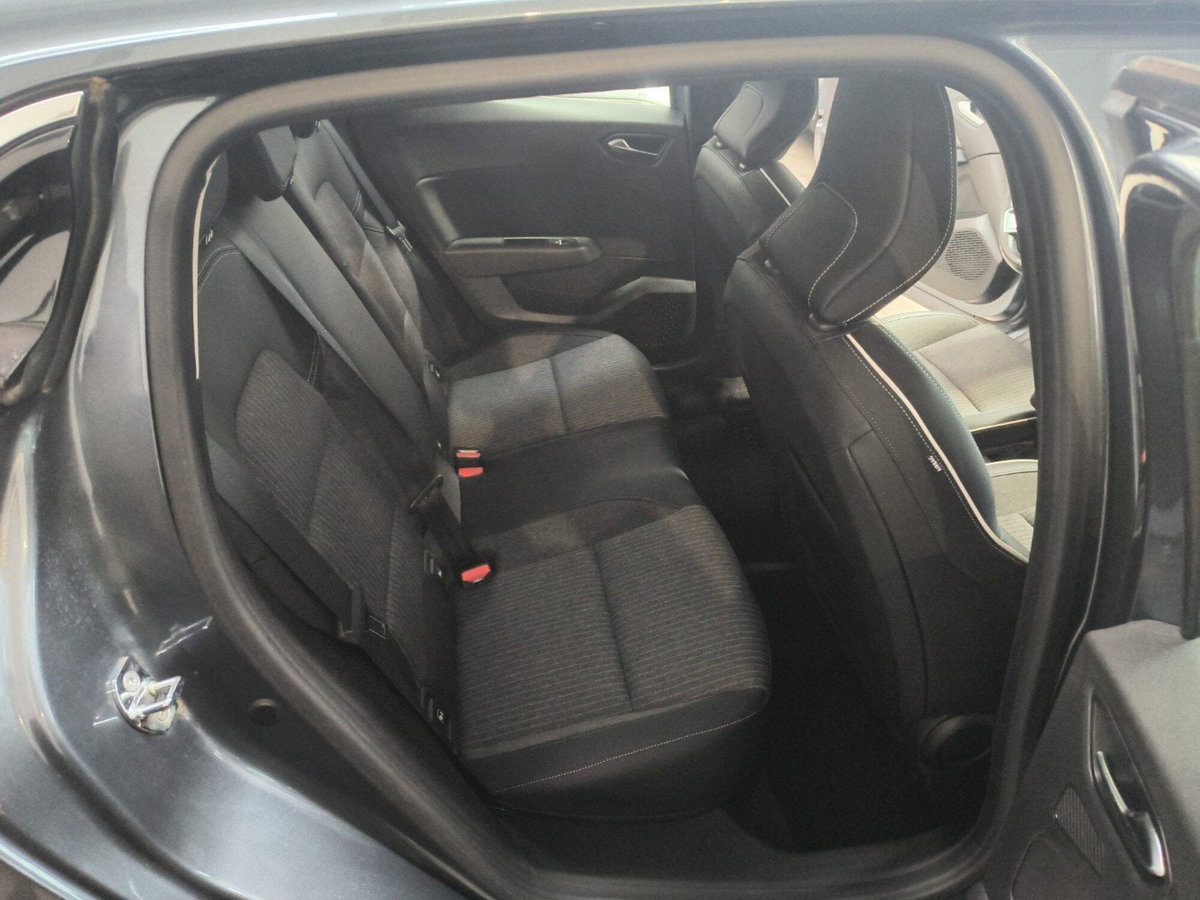 Renault Clio Blue dCi 85 CV 5 porte Intens (12)