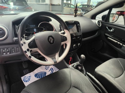 Renault Clio 1.5 dCi 8V 75CV 5 porte Costume National (12)