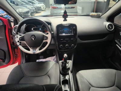 Renault Clio 1.5 dCi 8V 75CV 5 porte Costume National (13)