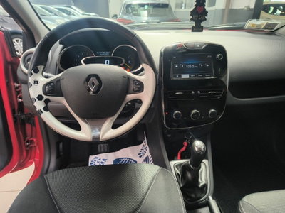 Renault Clio 1.5 dCi 8V 75CV 5 porte Costume National (14)