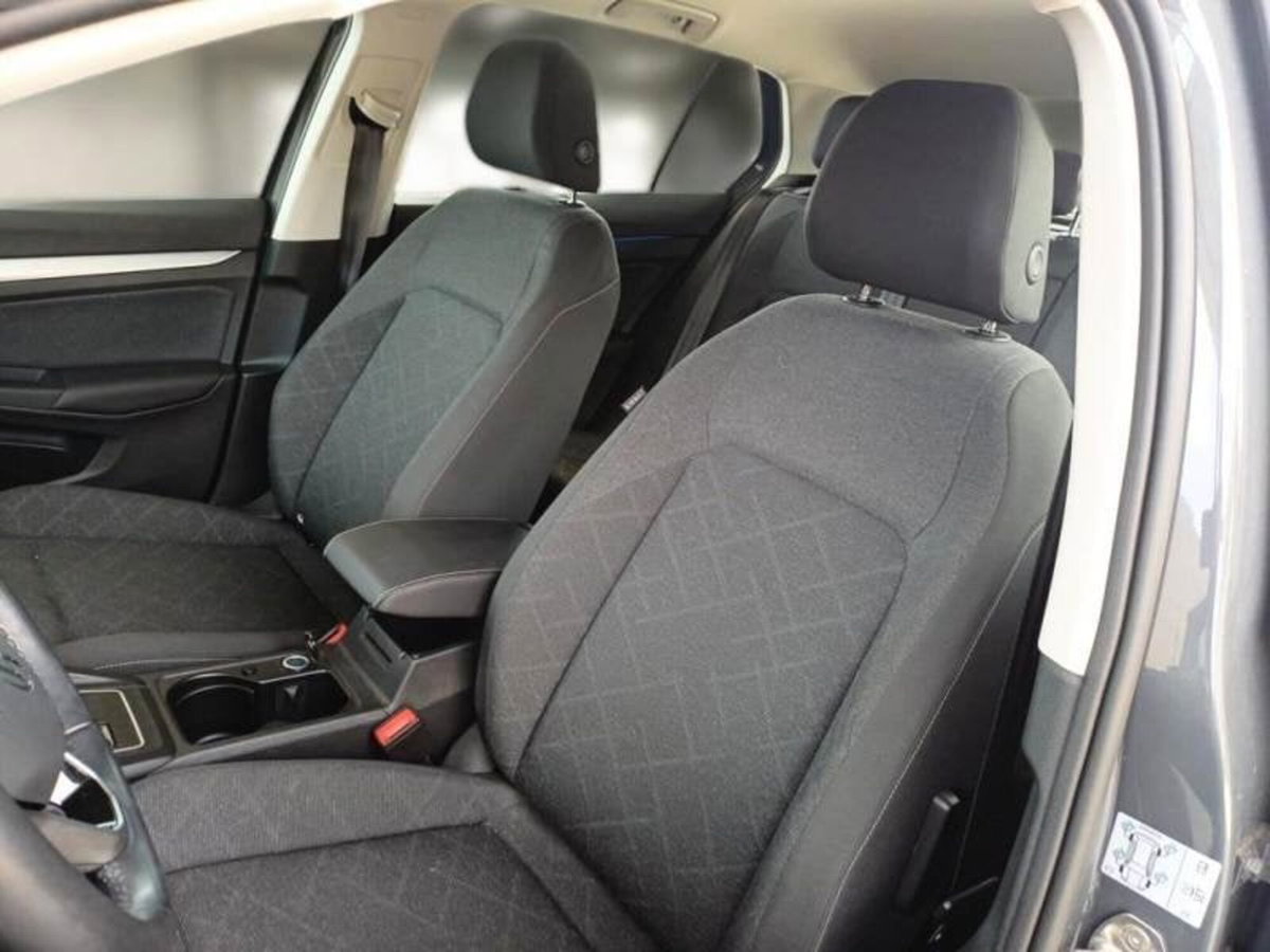 Volkswagen Golf 1.5 TSI EVO ACT Life (4)