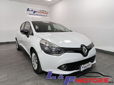 Renault Clio 1.2 75CV 5 porte Live (3)