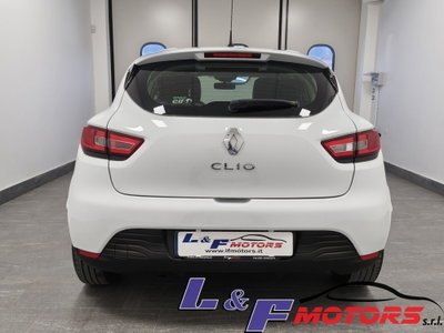 Renault Clio 1.2 75CV 5 porte Live (9)