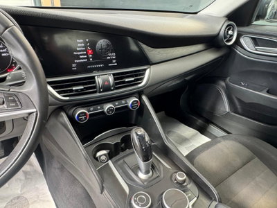 Alfa Romeo Giulia 2.2 Turbodiesel 150 CV AT8 Super (11)