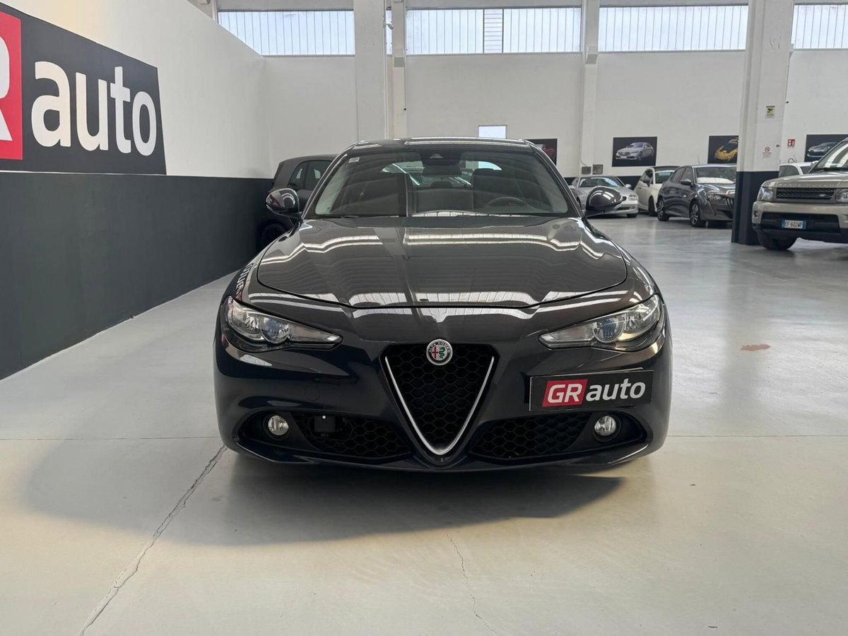 Alfa Romeo Giulia 2.2 Turbodiesel 150 CV AT8 Super (3)