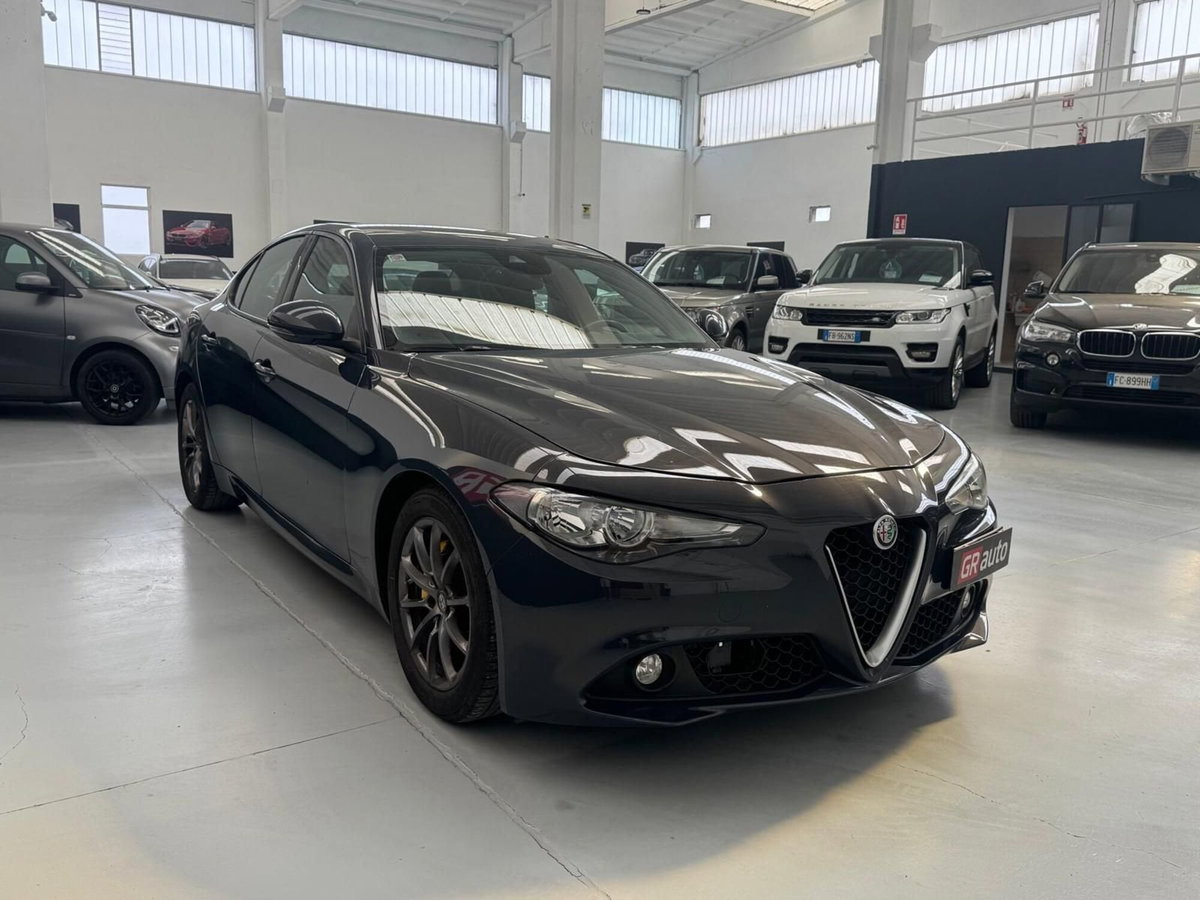 Alfa Romeo Giulia 2.2 Turbodiesel 150 CV AT8 Super (4)