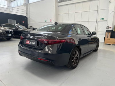 Alfa Romeo Giulia 2.2 Turbodiesel 150 CV AT8 Super (8)