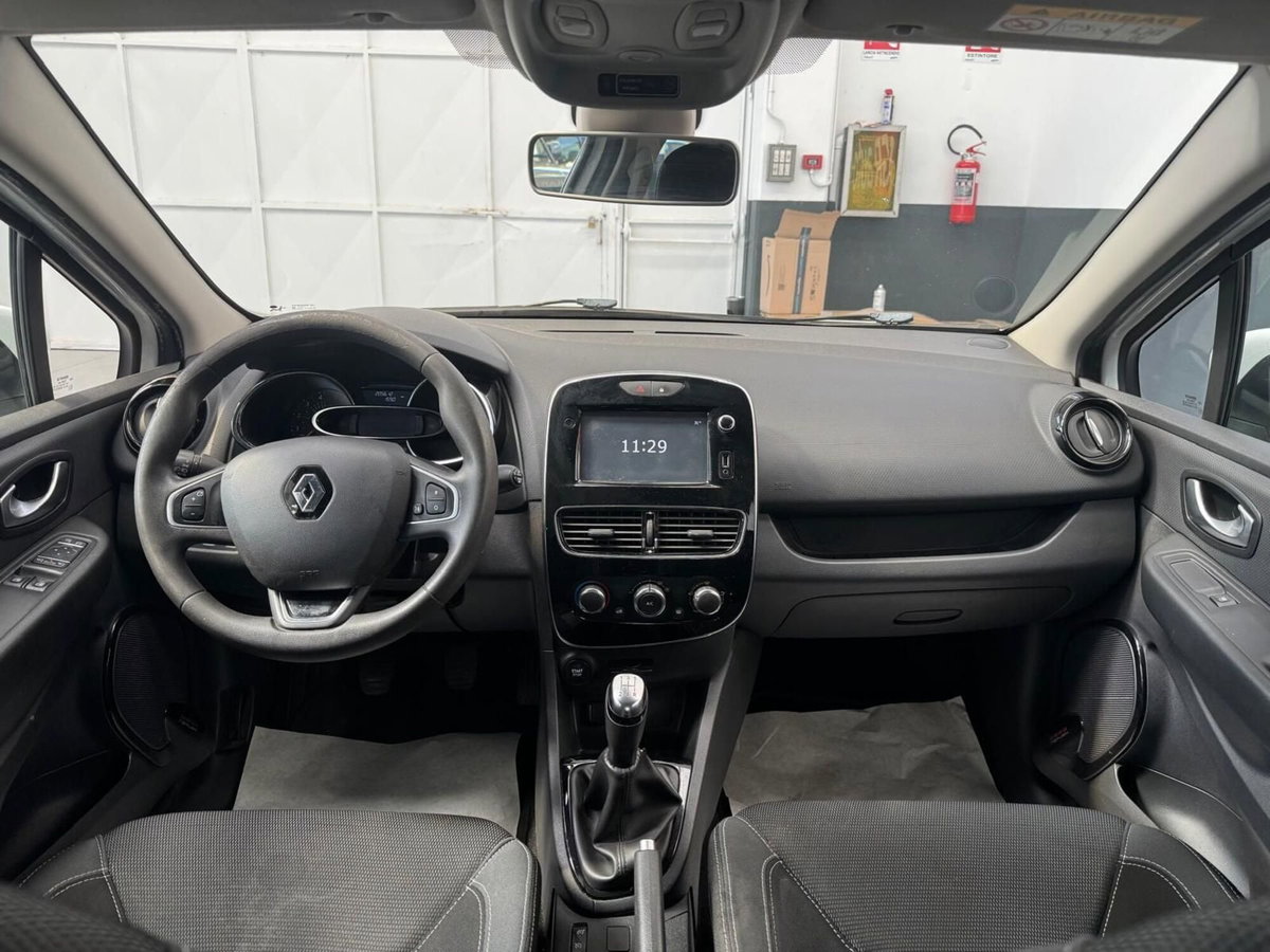 Renault Clio dCi 8V 90CV Start&Stop 5 porte Energy Excite (11)