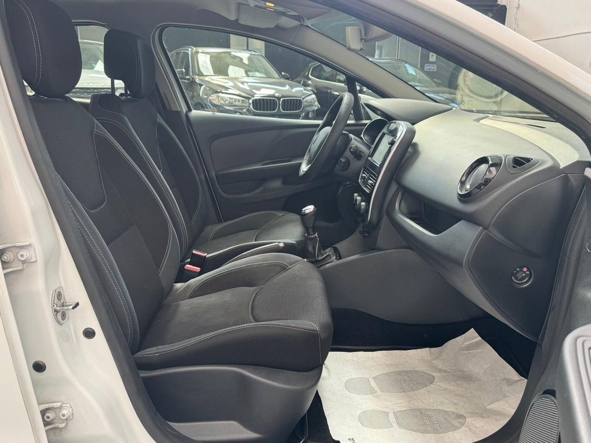 Renault Clio dCi 8V 90CV Start&Stop 5 porte Energy Excite (5)