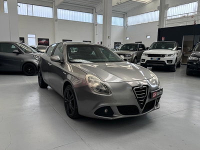 Alfa Romeo Giulietta 2.0 JTDm-2 Exclusive 170cv (4)
