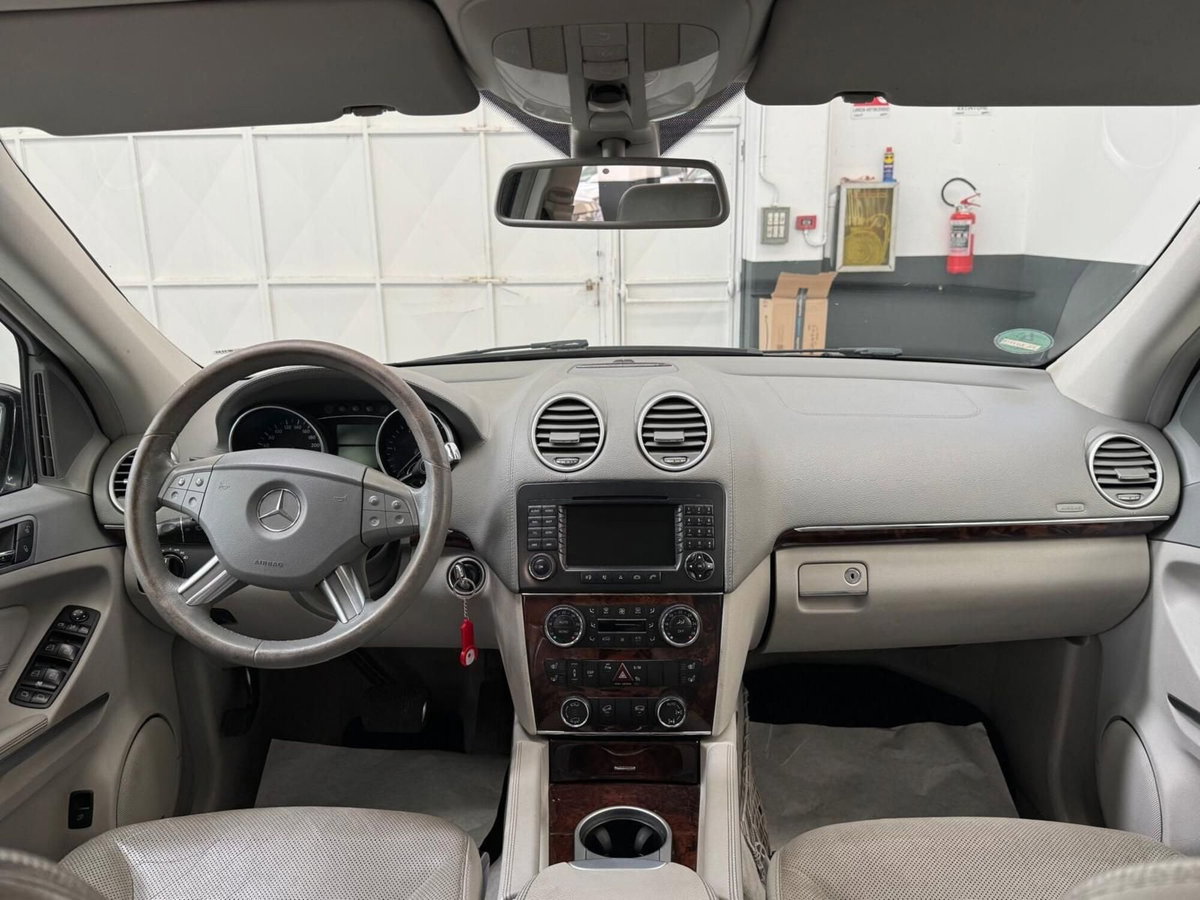 Mercedes-Benz GL 420 CDI cat Sport 7 (12)