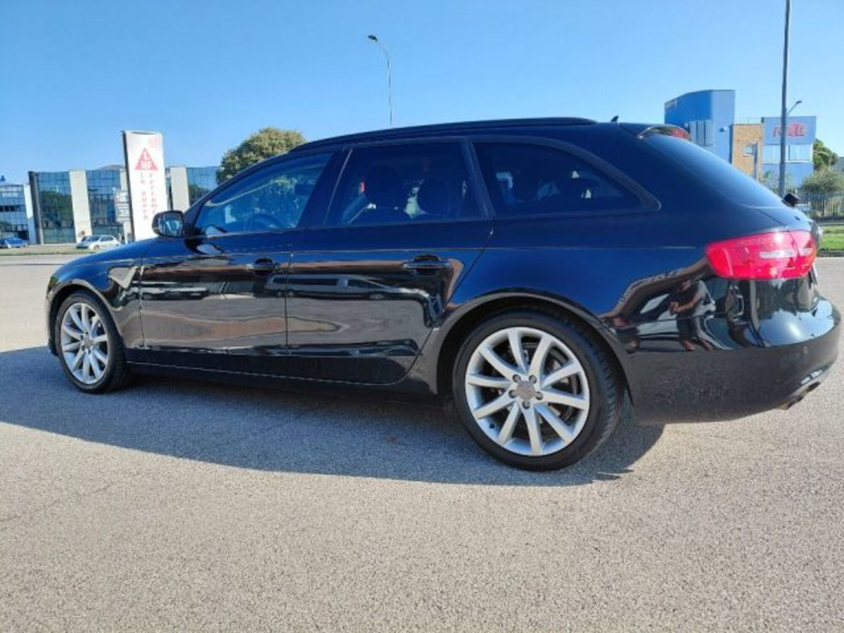 Audi A4 Avant 2.0 TDI 143CV F.AP. multitronic Advanced (7)