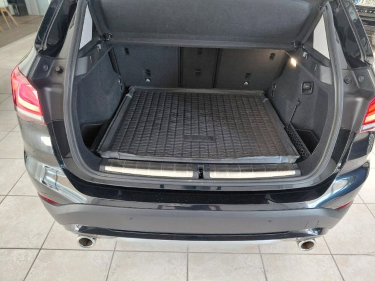 BMW X1 sDrive18d xLine Plus (18)