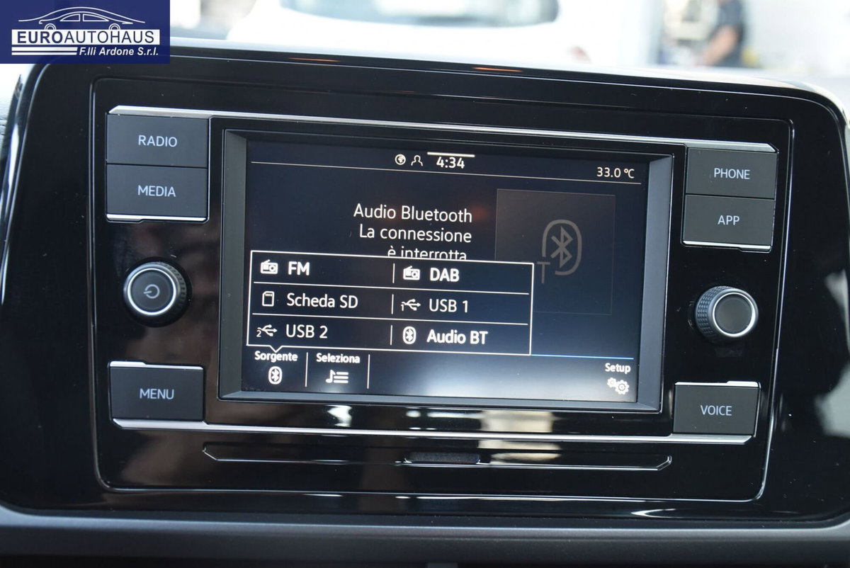 Volkswagen T-Roc 1.0 TSI Life (11)