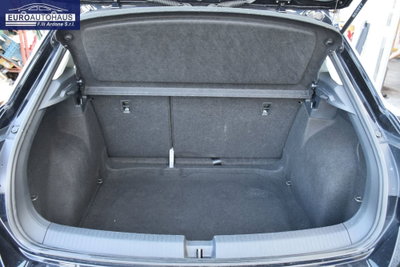 Volkswagen T-Roc 1.0 TSI Life (14)