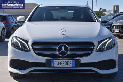 Mercedes-Benz Classe E 200 d Auto Premium Plus (2)