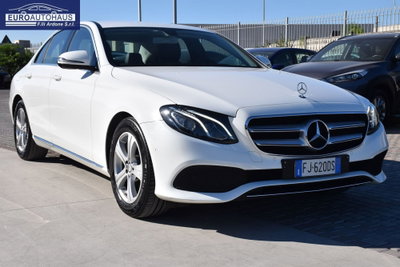 Mercedes-Benz Classe E 200 d Auto Premium Plus (3)