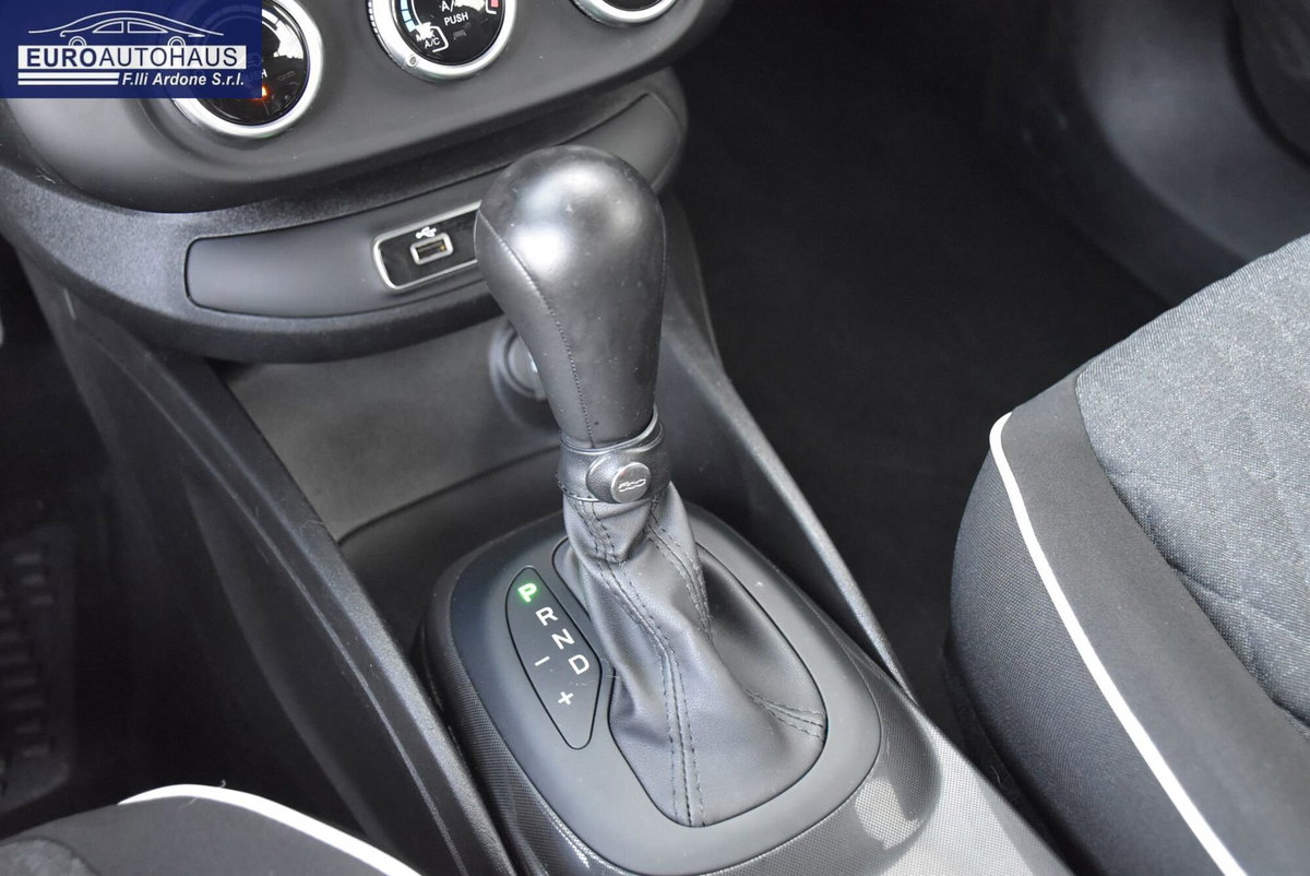 Fiat 500X 1.6 MultiJet 120 CV Lounge (11)