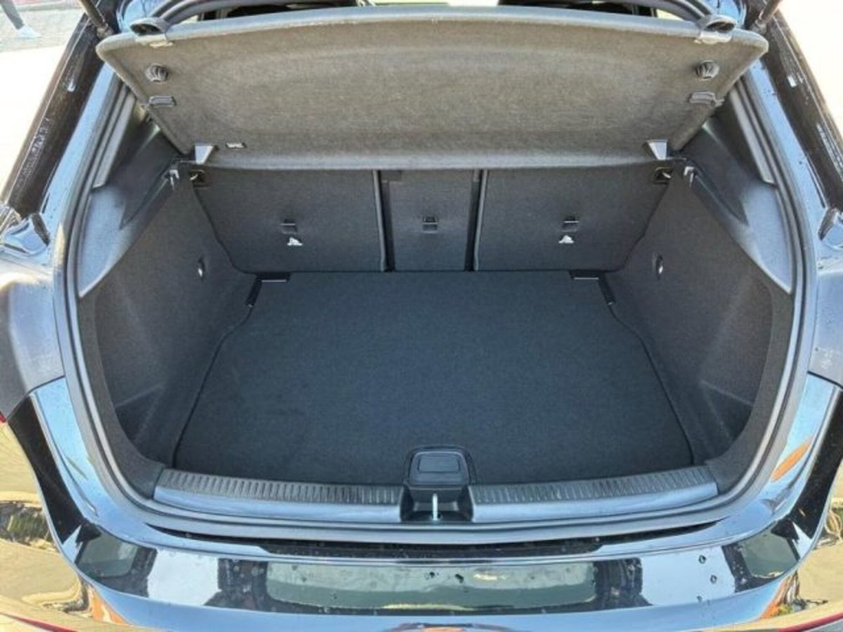 Mercedes-Benz Classe A 200 AMG Line Premium Plus auto (10)