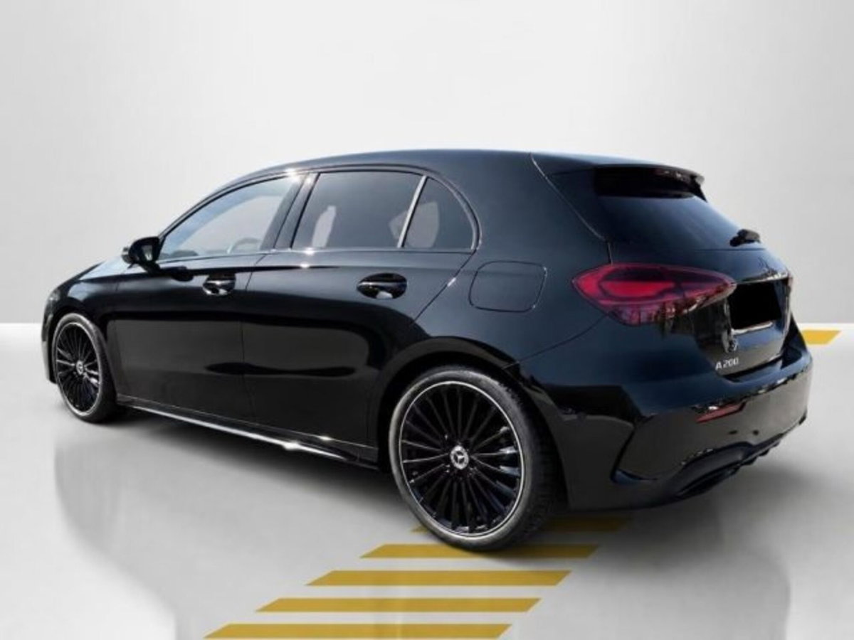 Mercedes-Benz Classe A 200 AMG Line Premium Plus auto (2)