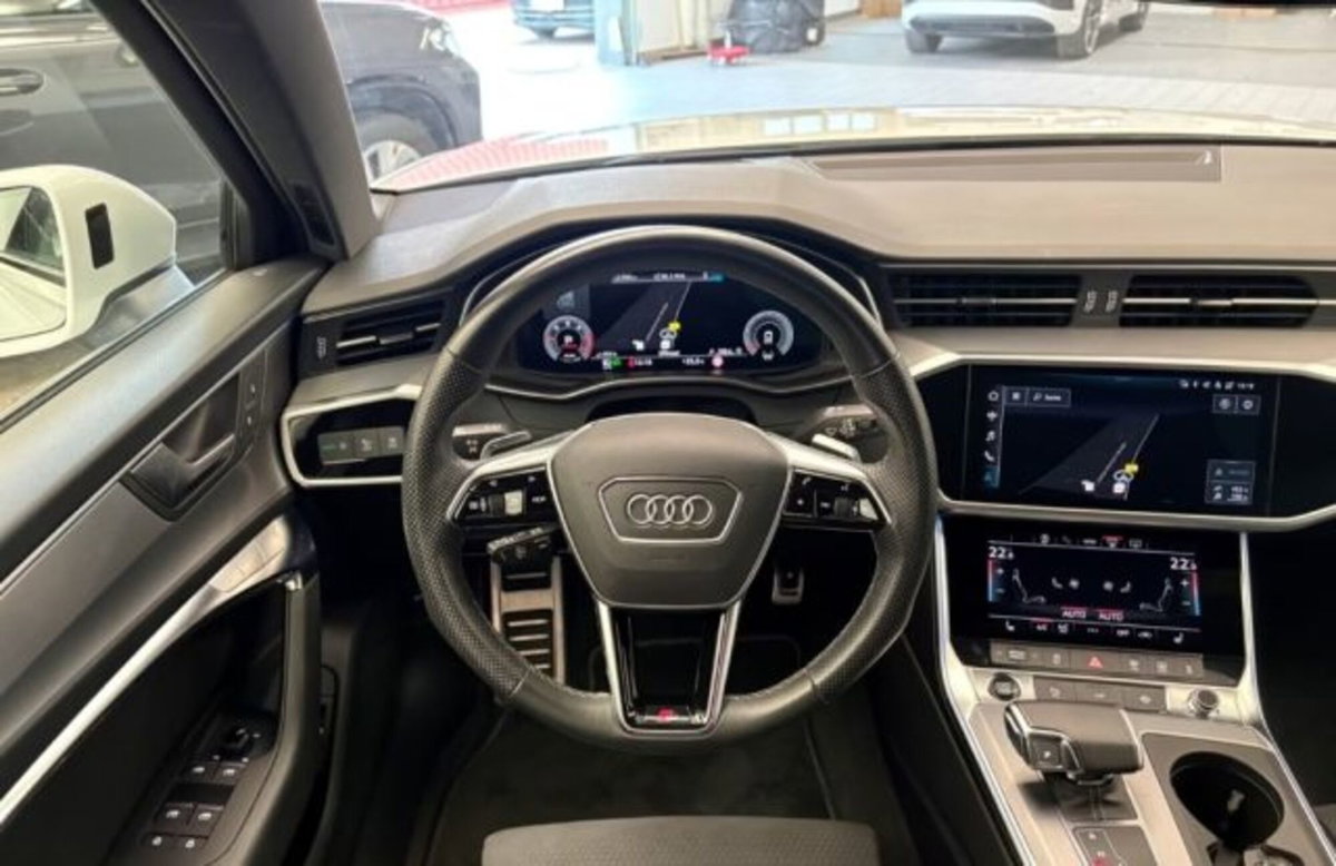Audi A6 Avant 40 2.0 TDI quattro ultra S tronic Business (10)
