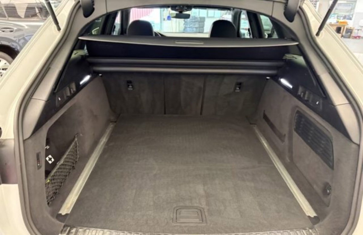 Audi A6 Avant 40 2.0 TDI quattro ultra S tronic Business (15)