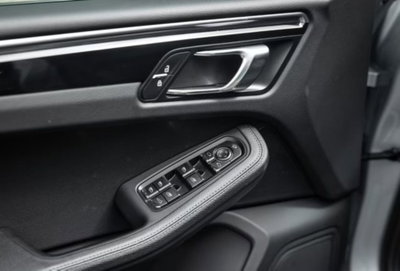 Porsche Macan 2.0 265cv pdk (18)