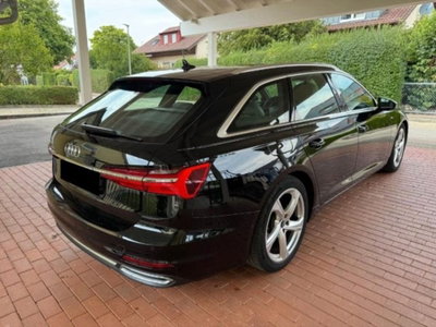 Audi A6 Avant 40 2.0 TDI S tronic Business Plus (2)