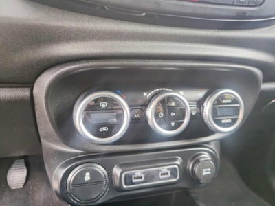 Fiat 500L 1.4 95 CV Cross (9)
