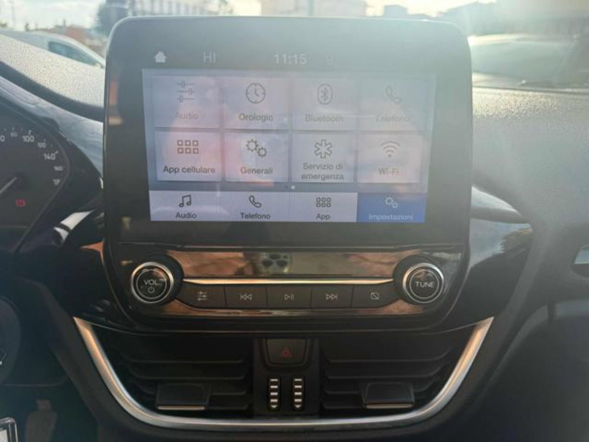 Ford Fiesta 1.1 75 CV 5 porte Titanium (12)