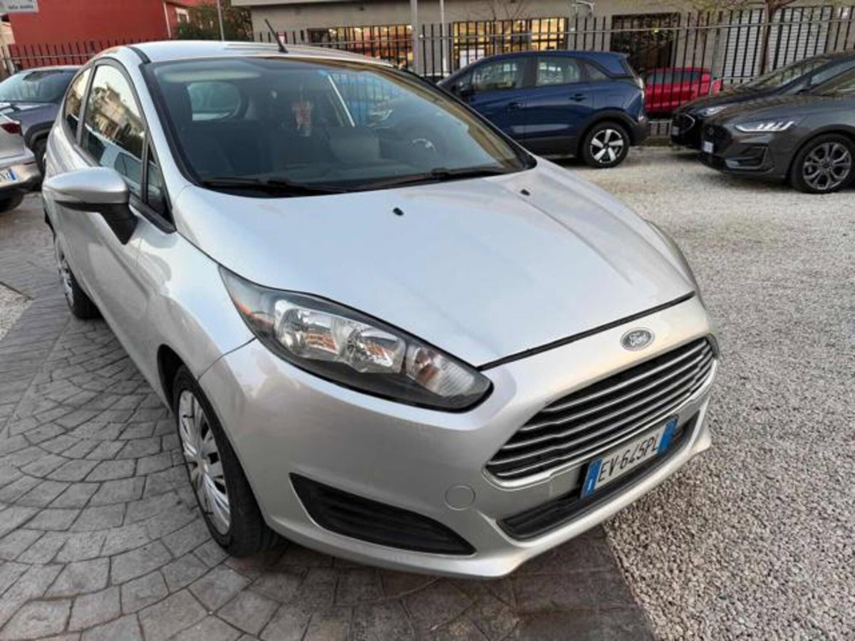 Ford Fiesta 1.4 3 porte Bz.- GPL Titanium