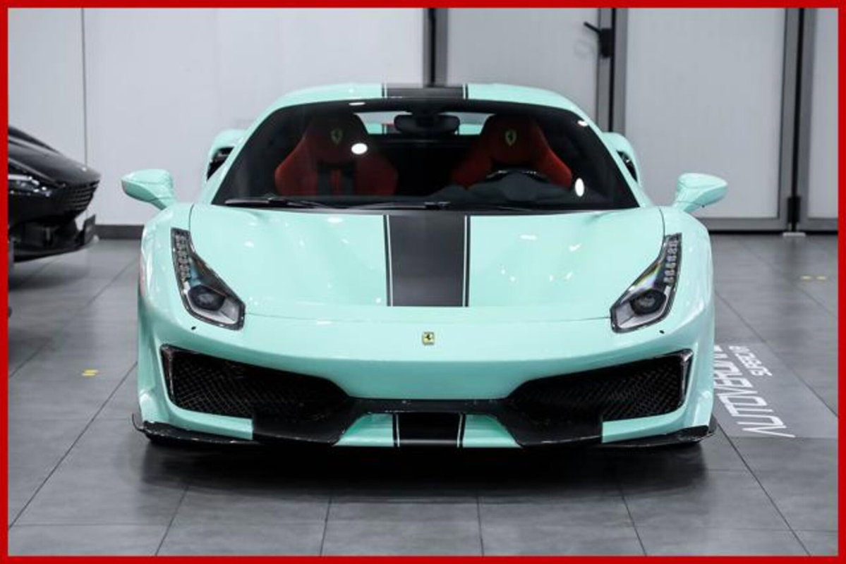 Ferrari 488 Coupé 488 Pista (2)