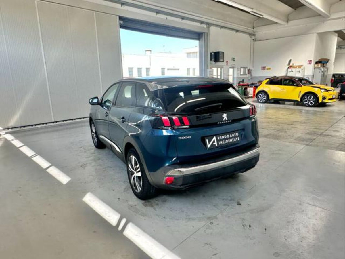 Peugeot 3008 BlueHDi 130 S&S EAT8 Allure Pack (5)