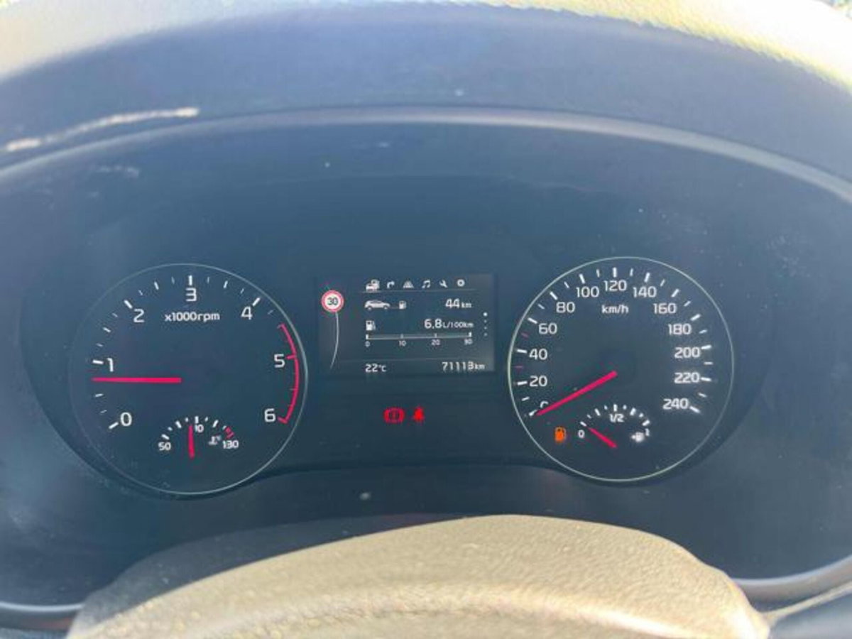 Kia Sportage 1.7 CRDI 2WD Active (11)