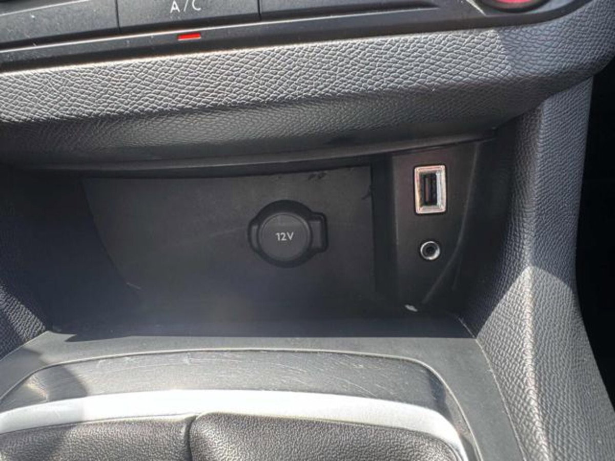 Peugeot 308 BlueHDi 100 S&S Access (16)