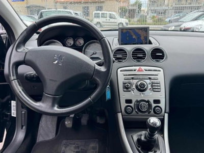 Peugeot 308 1.6 HDi 110CV 5p. Business (9)