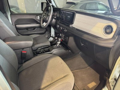 Jeep Wrangler Unlimited 3.6 V6 Sahara Auto (11)