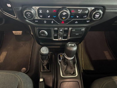 Jeep Wrangler Unlimited 3.6 V6 Sahara Auto (12)