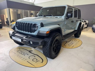Jeep Wrangler Unlimited 3.6 V6 Sahara Auto (2)
