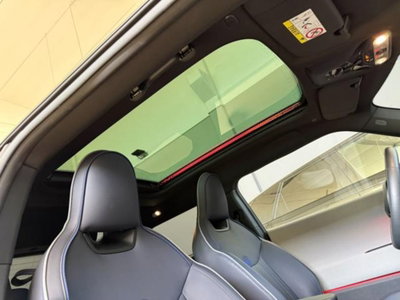 MINI Mini Cooper SE Resolute (10)