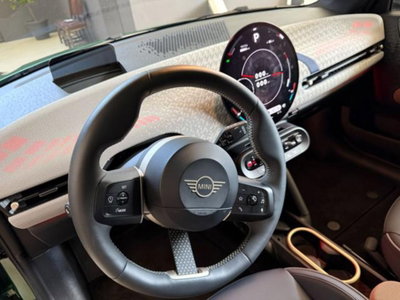 MINI Mini Cooper SE Resolute (12)