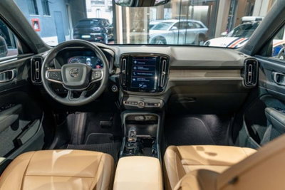 Volvo XC40 T4 AWD Geartronic (11)