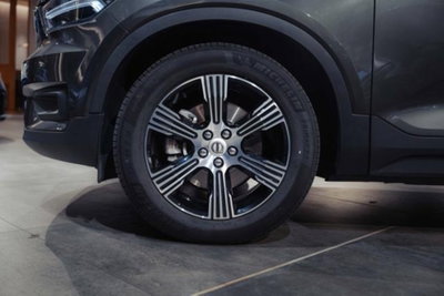 Volvo XC40 T4 AWD Geartronic (5)